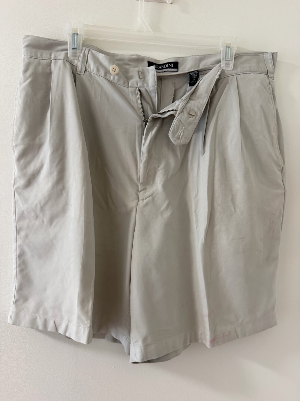 Brandini Light Gray Flat-Front Men's Shorts